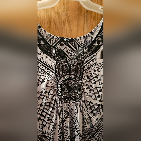 Apt 9 - Picture 4 of 4